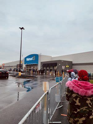 Walmart columbus blvd - Get Walmart hours, driving directions and check out weekly specials at your Columbus Supercenter in Columbus, IN. Get Columbus Supercenter store hours and driving directions, buy online, and pick up in-store at 2025 Merchant Mile, Columbus, IN 47201 or call 812-376-8680